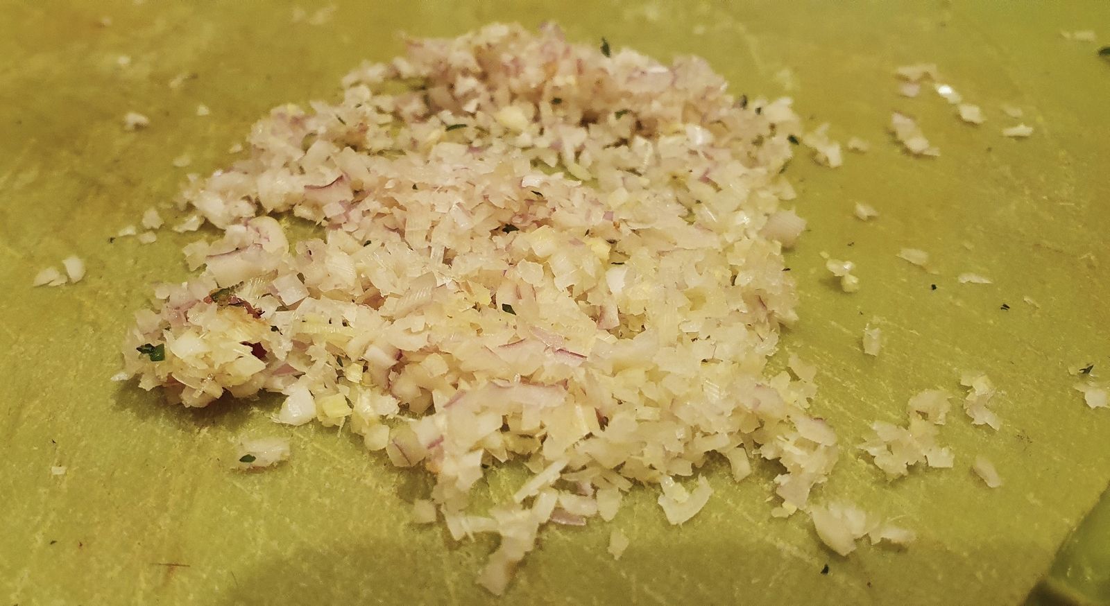 Tartare de boeuf à la thaïlandaise