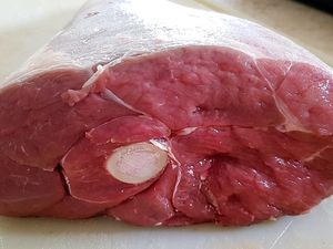 Gigot d'agneau cuit en basse température