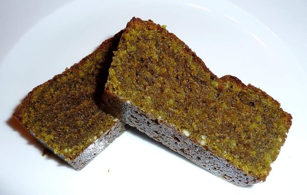 Cake financier au thé vert, vert, vert