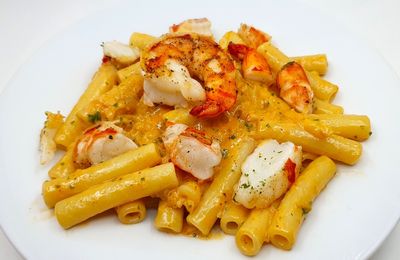 Pâtes aux crevettes, sauce crème et piment