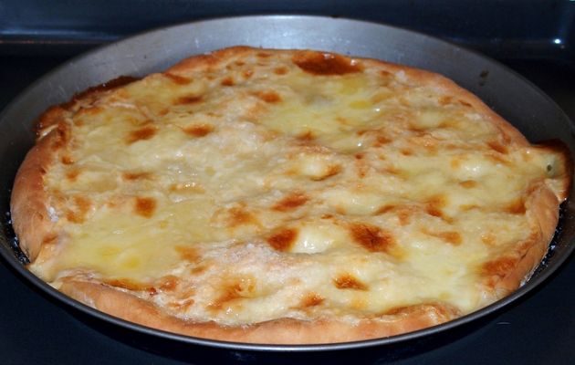 Gâteau à la crème et au sucre