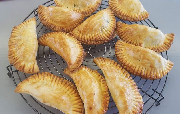 Chaussons indiens aux pommes de terre et petits pois