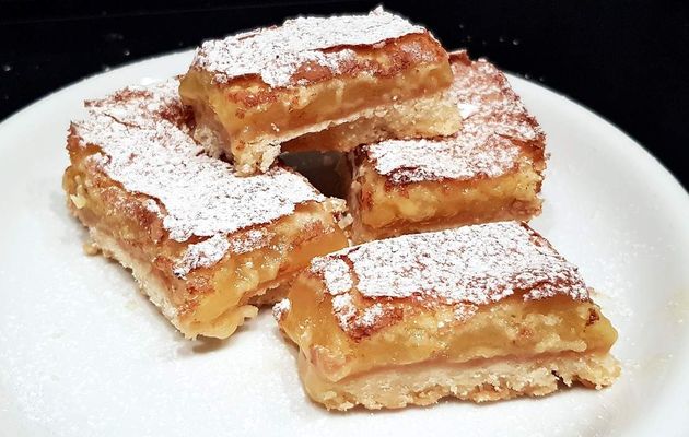 Petits carrés sablés au citron