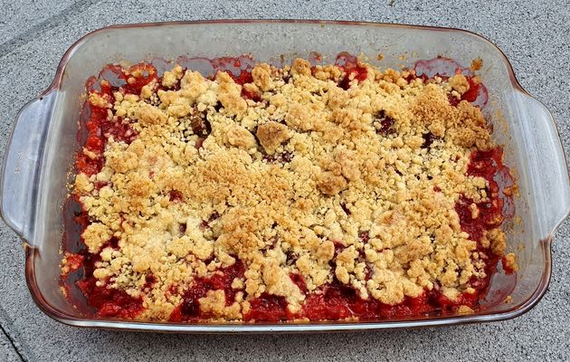 Crumble de rhubarbe