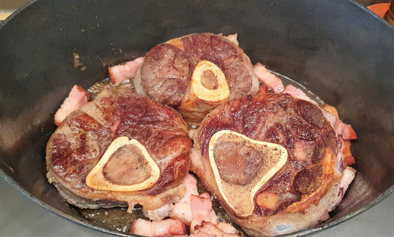 Jarrets de boeuf braisés